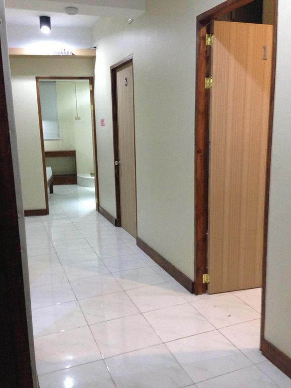 Qm Pension House 塔比拉兰 外观 照片